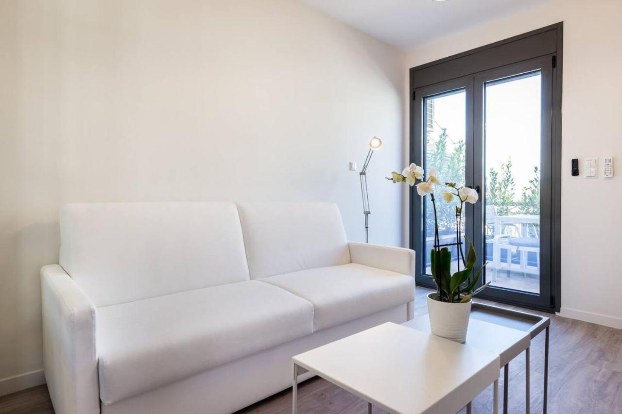 Emily In Athens - Central Chic Flat With Terrace Syntagma E1 Exteriér fotografie