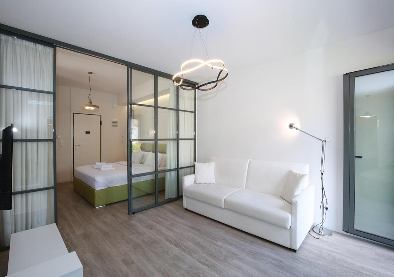 Emily In Athens - Central Chic Flat With Terrace Syntagma E1 Exteriér fotografie